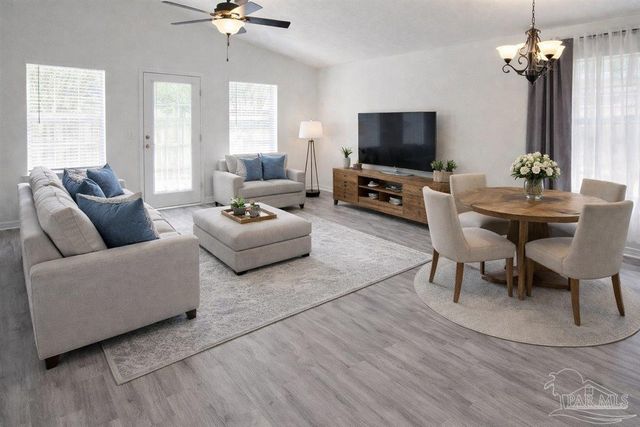 1710 Ivalea Cir, Navarre, FL 32566