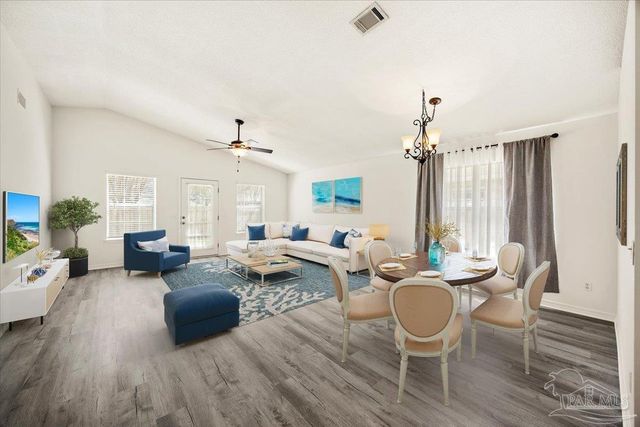 1710 Ivalea Cir, Navarre, FL 32566