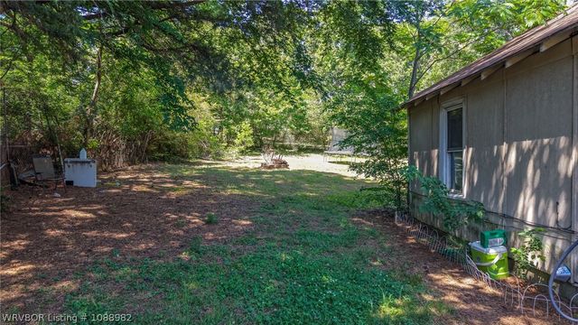 320 W Gary Street, Greenwood, AR 72936