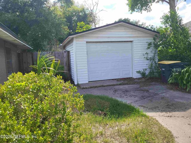 2320 HAMILTON Street, Jacksonville, FL 32210