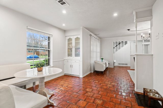 2653 Heatherwood Drive, Dallas, TX 75228