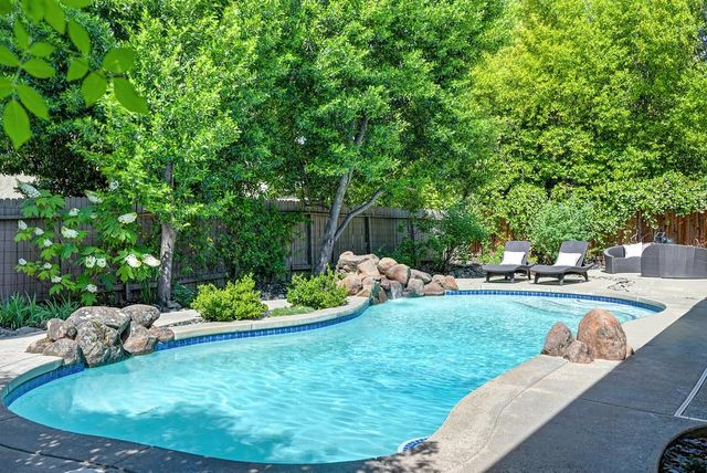 3009 Western Way, Rocklin, CA 95765