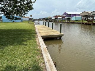 699 County Road 209- 2416 Gulfview, Matagorda, TX 77414