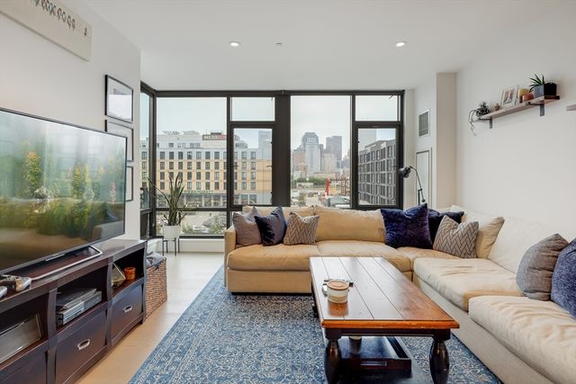 40 Traveler St 410, Boston, MA 02118