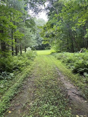 86 Ac County Road S, Gays Mills, WI 54631