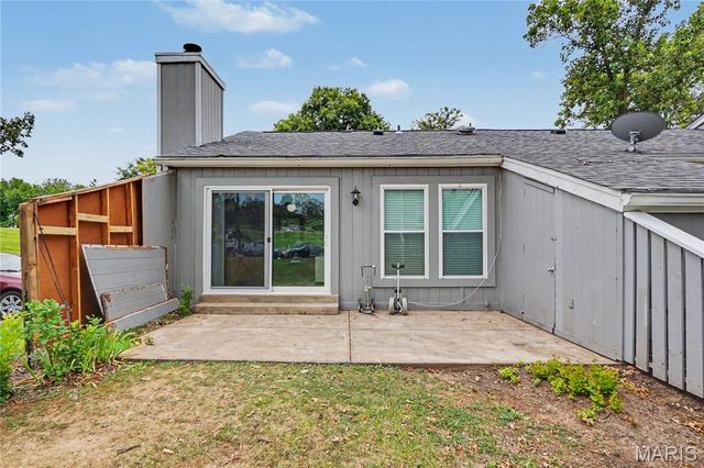 176 Harbor View Drive, Lake St Louis, MO 63367