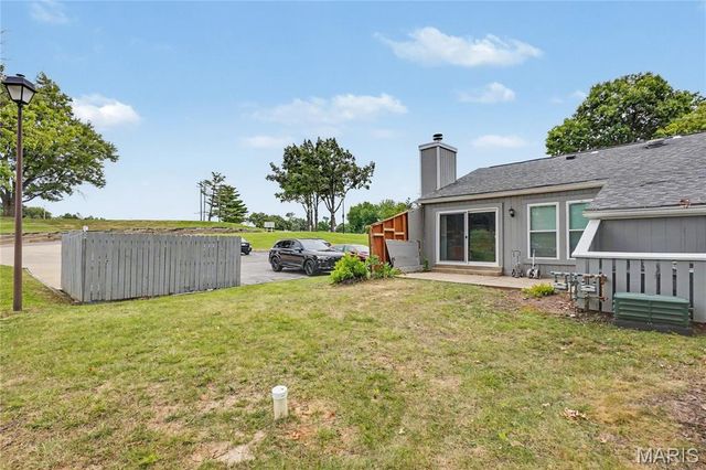 176 Harbor View Drive, Lake St Louis, MO 63367