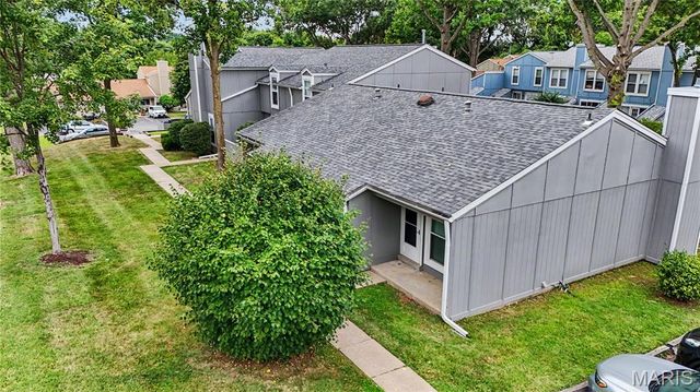 176 Harbor View Drive, Lake St Louis, MO 63367