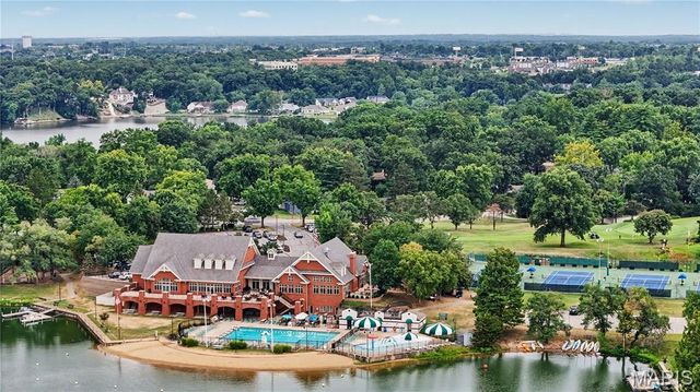 176 Harbor View Drive, Lake St Louis, MO 63367