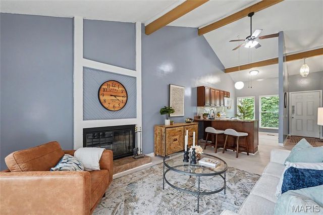 176 Harbor View Drive, Lake St Louis, MO 63367