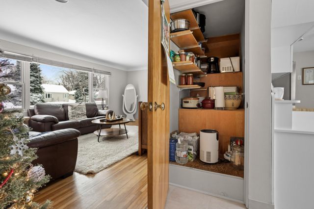 1904 4th Street S, Moorhead, MN 56560