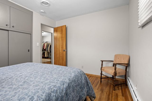 1904 4th Street S, Moorhead, MN 56560