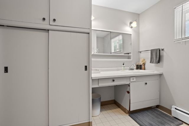 1904 4th Street S, Moorhead, MN 56560