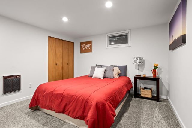 1904 4th Street S, Moorhead, MN 56560