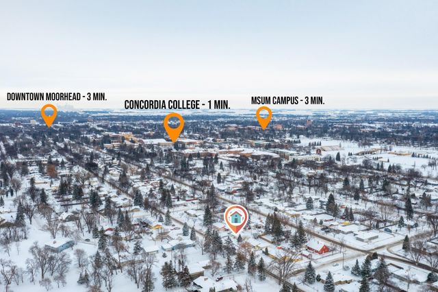 1904 4th Street S, Moorhead, MN 56560