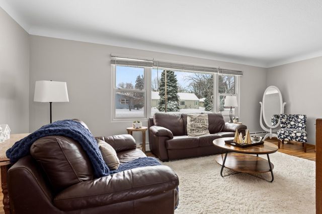 1904 4th Street S, Moorhead, MN 56560