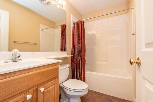 5393 N Hanna Court, Bloomington, IN 47404