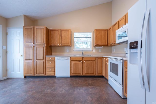 5393 N Hanna Court, Bloomington, IN 47404