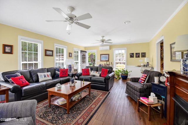 1602 Darian Drive, Elizabeth City, NC 27909