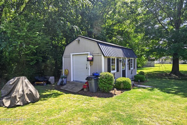 1602 Darian Drive, Elizabeth City, NC 27909