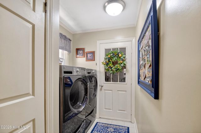 1602 Darian Drive, Elizabeth City, NC 27909