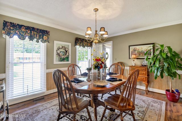 1602 Darian Drive, Elizabeth City, NC 27909