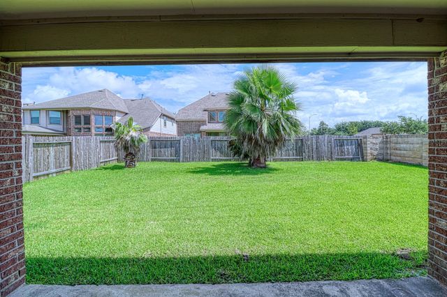 2735 Diamond Vista Lane, Rosharon, TX 77583