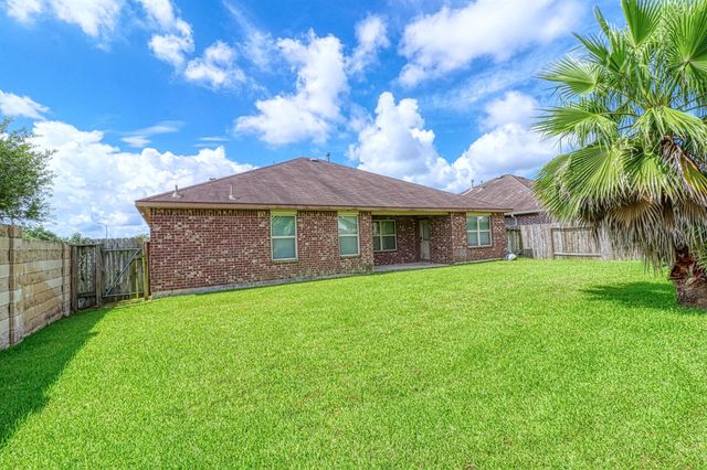2735 Diamond Vista Lane, Rosharon, TX 77583