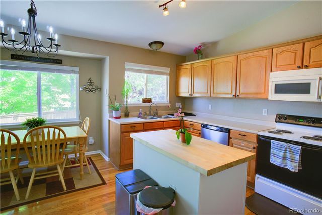 9765 Moss Rose, Highlands Ranch, CO 80129
