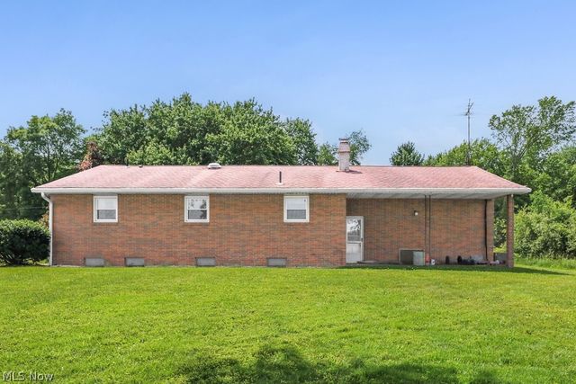 8000 Parks Avenue NE, Alliance, OH 44601
