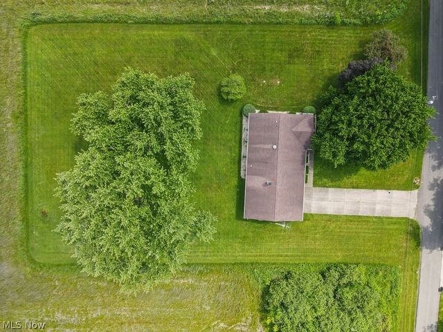 8000 Parks Avenue NE, Alliance, OH 44601