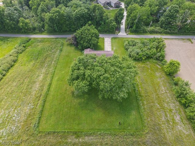 8000 Parks Avenue NE, Alliance, OH 44601