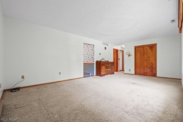8000 Parks Avenue NE, Alliance, OH 44601