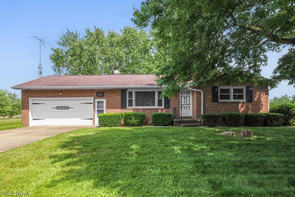 8000 Parks Avenue NE, Alliance, OH 44601
