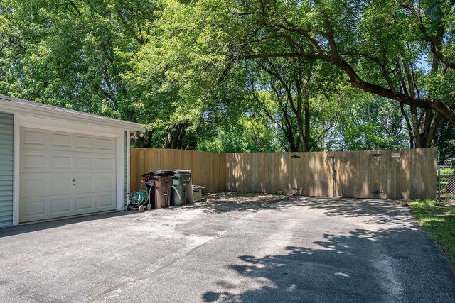 2626 St Ritas ROAD, Racine, WI 53404