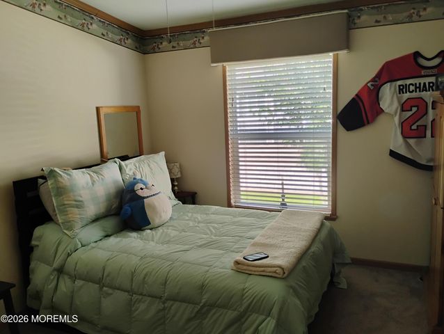 610 Walden Way, Whiting, NJ 08759