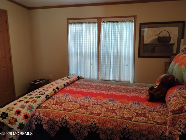 610 Walden Way, Whiting, NJ 08759