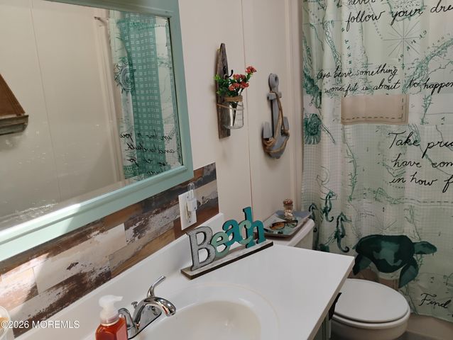 610 Walden Way, Whiting, NJ 08759