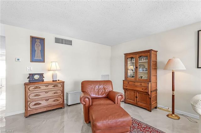 2350 W 1st ST 701, Fort Myers, FL 33901