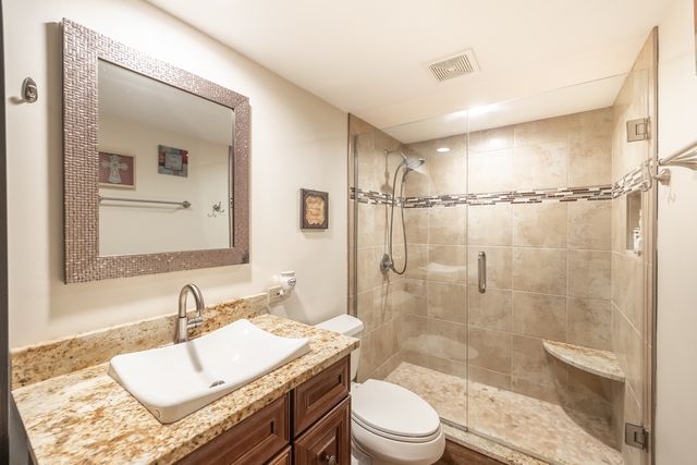 751 Leaf Court, Bartlett, IL 60103