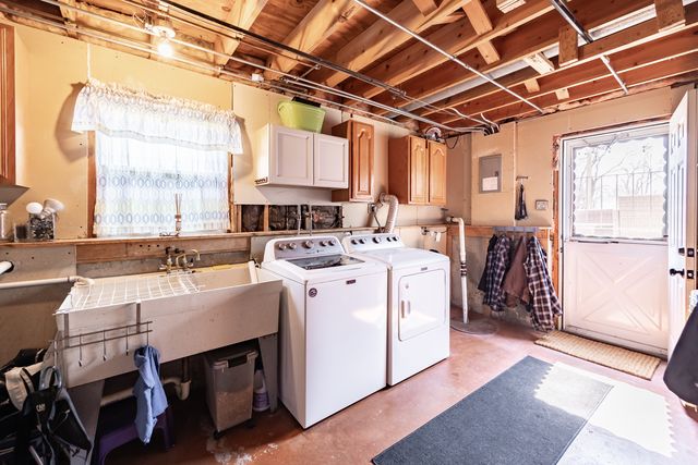 751 Leaf Court, Bartlett, IL 60103