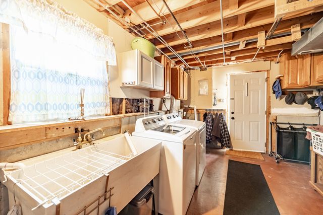 751 Leaf Court, Bartlett, IL 60103