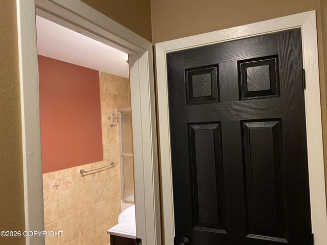 8401 Stacey Circle, Anchorage, AK 99507