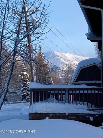 8401 Stacey Circle, Anchorage, AK 99507