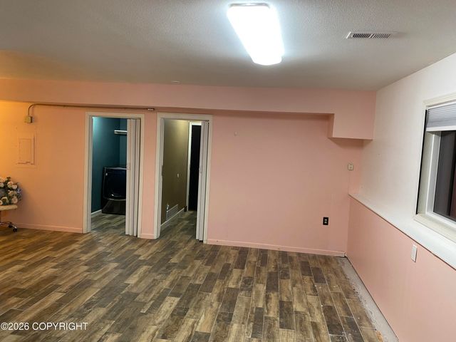 8401 Stacey Circle, Anchorage, AK 99507