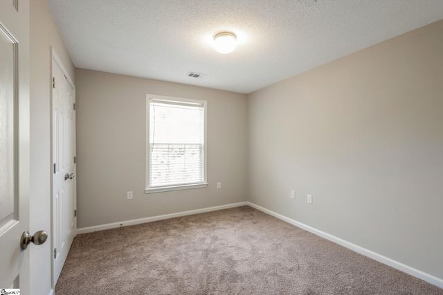125 Mckenna Circle, Greenville, SC 29615