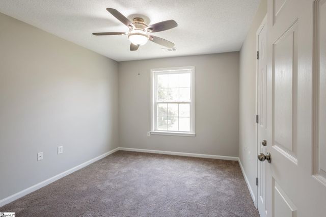 125 Mckenna Circle, Greenville, SC 29615