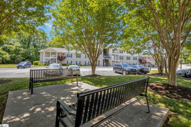 125 Mckenna Circle, Greenville, SC 29615