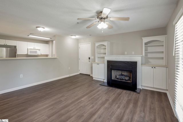 125 Mckenna Circle, Greenville, SC 29615