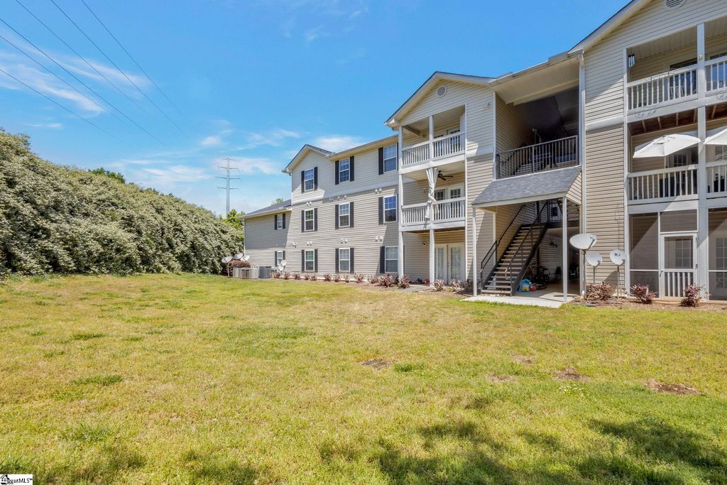 125 Mckenna Circle, Greenville, SC 29615